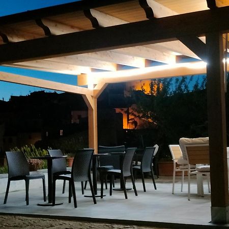 B&B Airone Giglio Castello ภายนอก รูปภาพ